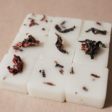 Load image into Gallery viewer, • Sensual •<br>Bergamot, Orange, Palmarosa, Patchouli & Ylang Ylang<br>9 naturally scented wax melts